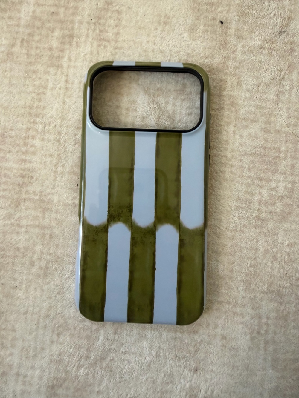 Olive Green & White Striped Protective Phone Case iPhone 17 pro max